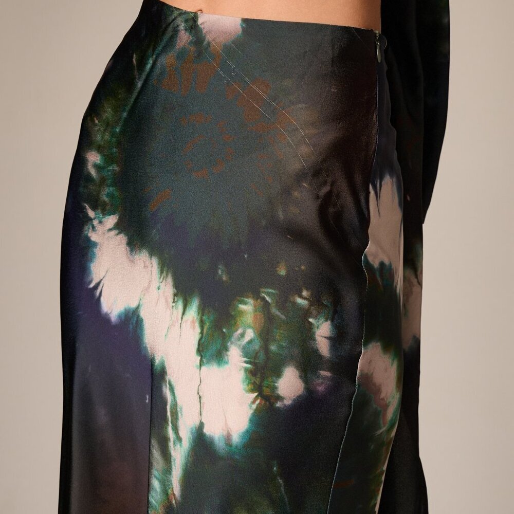 Multicolor Elegant Boho Women's Tie Dye Maxi Skirt High Waisted Boho Festival - Picture 4 of 5